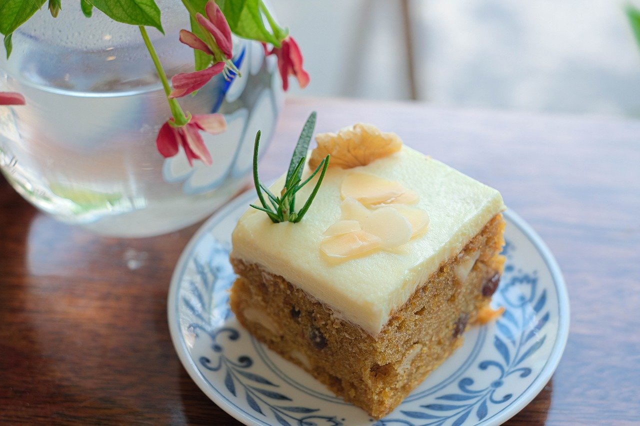mary berry carrot cake with pineapple