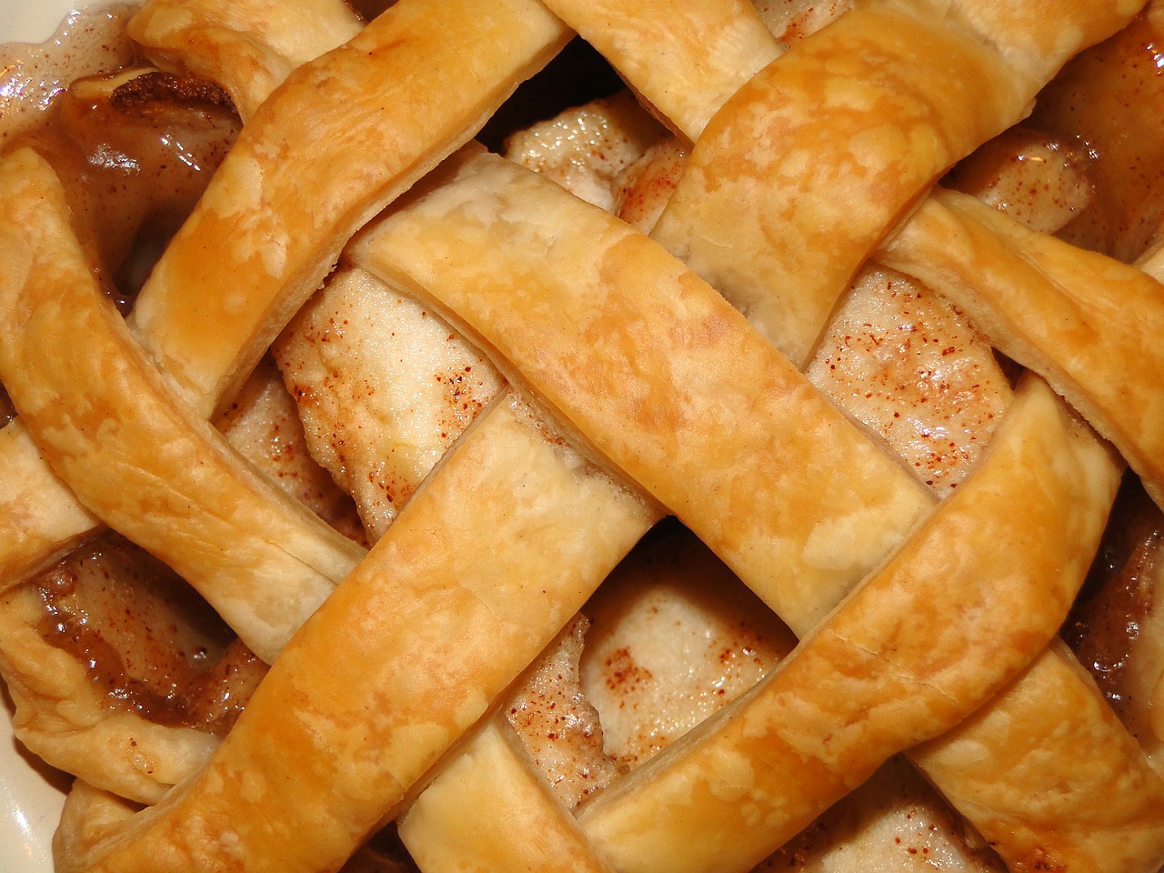 mary berry chicken and bacon lattice pie