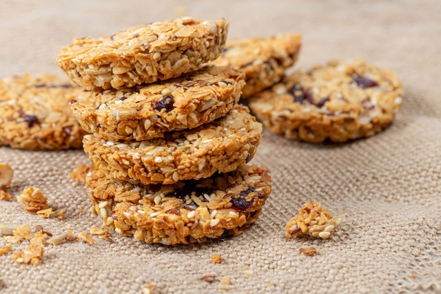 recipe for low fat oatmeal raisin cookies